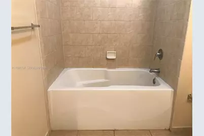 3001 NE 185th St #422, Aventura, FL 33180 - Photo 8