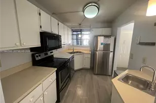 1254 S Military Trail, Deerfield Beach, FL 33442 - Photo 6