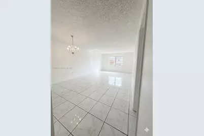 19051 NE 2nd Ave #1503, Miami, FL 33179 - Photo 16