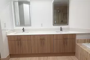 21205 Yacht Club Dr, Aventura, FL 33180 - Photo 6