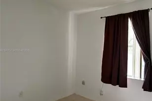 2281 NE 42nd Ave, Homestead, FL 33033 - Photo 10