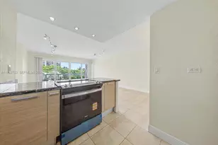 2451 Brickell Ave, Miami, FL 33129 - Photo 10