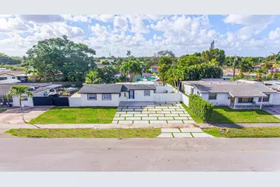 7884 NW 175th St, Hialeah, FL 33015 - Photo 26