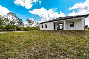 735 Chavers St, Lehigh Acres, FL 33974 - Photo 30