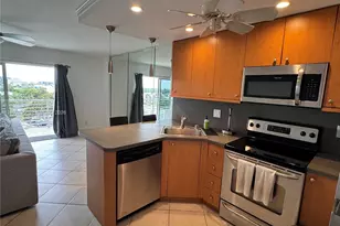 2900 NE 30th St, Fort Lauderdale, FL 33306 - Photo 2