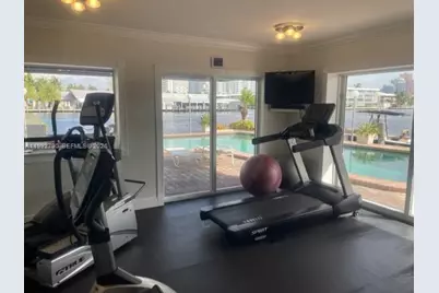 2900 NE 30th St #B7, Fort Lauderdale, FL 33306 - Photo 8