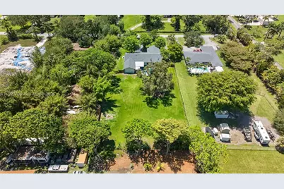 14755 SW 18th Ct, Davie, FL 33325 - Photo 72