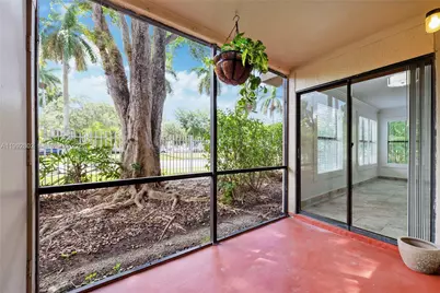 10560 SW 156th Pl #205, Miami, FL 33196 - Photo 6