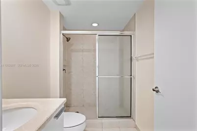 15051 Royal Oaks Ln #2103, North Miami, FL 33181 - Photo 24