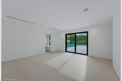 21490 Highland Lakes Blvd, Miami, FL 33179 - Photo 12