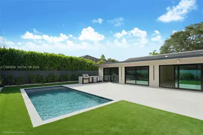 21490 Highland Lakes Blvd, Miami, FL 33179 - Photo 2