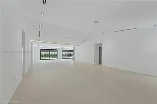 21490 Highland Lakes Blvd, Miami, FL 33179 - Photo 4