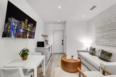 229 SW 9th St #202, Miami, FL 33130 - Photo 2