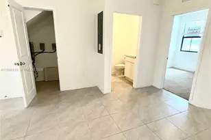 359 NE 16th St, Florida City, FL 33034 - Photo 10