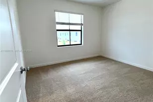 359 NE 16th St, Florida City, FL 33034 - Photo 36