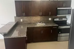 15205 NE 6th Ave, Miami, FL 33162 - Photo 4