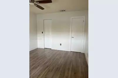 6465 W 27th Ave #43-202, Hialeah, FL 33016 - Photo 16