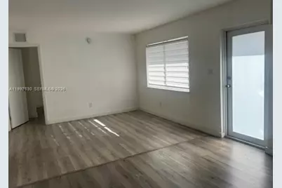 920 SE 2nd Ave #2, Hallandale Beach, FL 33009 - Photo 6