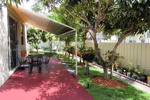 1593 NW 158th Ave, Pembroke Pines, FL 33028 - Photo 18