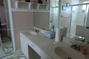 1593 NW 158th Ave, Pembroke Pines, FL 33028 - Photo 14