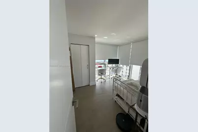 2655 Collins Ave #1204, Miami Beach, FL 33140 - Photo 10