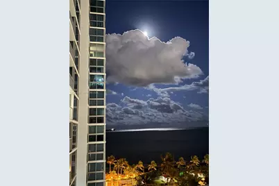 2655 Collins Ave #1204, Miami Beach, FL 33140 - Photo 14