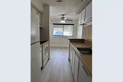 5760 Rock Island Rd #304, Tamarac, FL 33319 - Photo 2