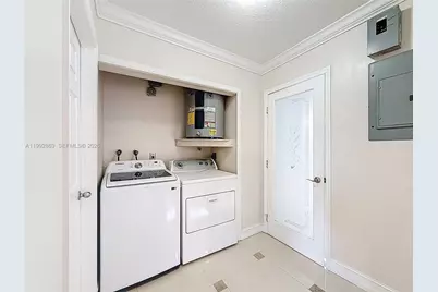 1163 NW 134th Pl, Miami, FL 33182 - Photo 36