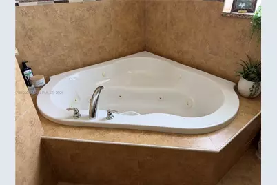 2272 SW Cameo Blvd, Port Saint Lucie, FL 34953 - Photo 6