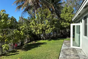 1764 NW 166th Ave, Pembroke Pines, FL 33028 - Photo 24