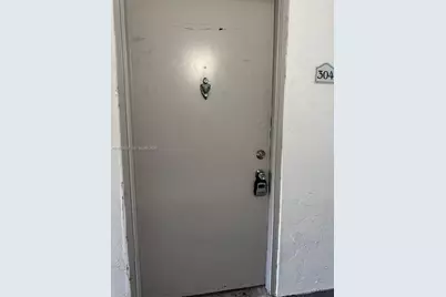 320 NE 12th Ave #703, Hallandale Beach, FL 33009 - Photo 22