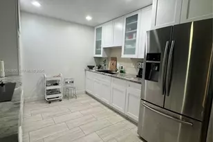 5890 NW 16th Ct, Sunrise, FL 33313 - Photo 6