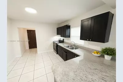 8013 NW 10th Ct #0, Miami, FL 33150 - Photo 4