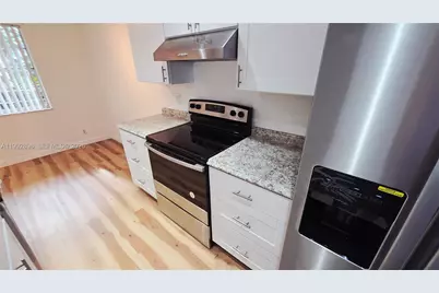 650 Tennis Club Dr #308, Fort Lauderdale, FL 33311 - Photo 16