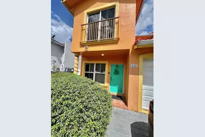 620 SW 7th Ter, Florida City, FL 33034 - Photo 2