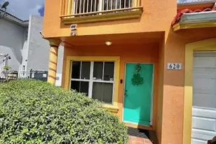 620 SW 7th Terrace, Florida City, FL 33034 - Photo 2