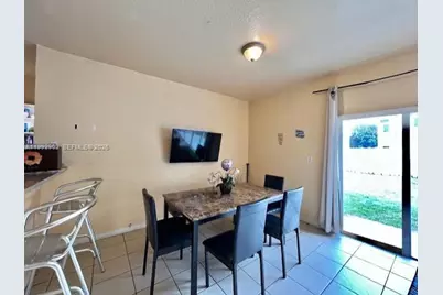 620 SW 7th Ter, Florida City, FL 33034 - Photo 16