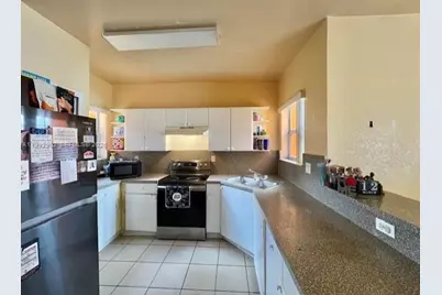 620 SW 7th Ter, Florida City, FL 33034 - Photo 8