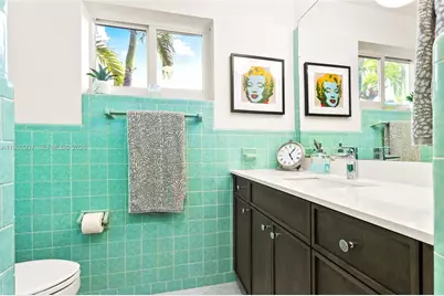 315 N 31st Rd, Hollywood, FL 33021 - Photo 14