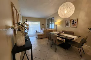 21951 Soundview Terrace, Boca Raton, FL 33433 - Photo 2