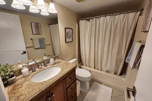21951 Soundview Terrace, Boca Raton, FL 33433 - Photo 8