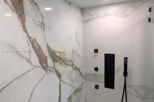 [Address not provided], Miami Beach, FL 33139 - Photo 18
