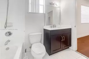 4921 SW 140th Terrace, Miramar, FL 33027 - Photo 8