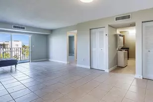 8240 SW 210th St, Cutler Bay, FL 33189 - Photo 6