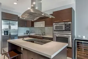 7930 East Dr, North Bay Village, FL 33141 - Photo 10