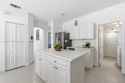 15184 SW 20th St, Miami, FL 33185 - Photo 34