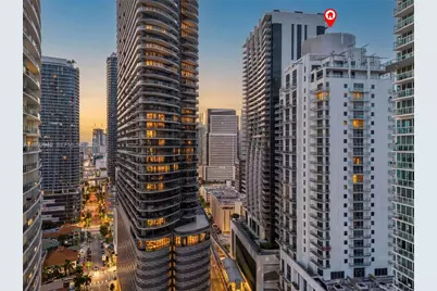 1050 Brickell Ave #2510, Miami, FL 33131 - Photo 18