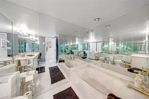 800 Parkview Dr, Hallandale Beach, FL 33009 - Photo 14