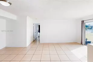 10765 SW 108th Ave, Miami, FL 33176 - Photo 8