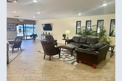 9580 Sunrise Lakes Blvd #205, Sunrise, FL 33322 - Photo 28